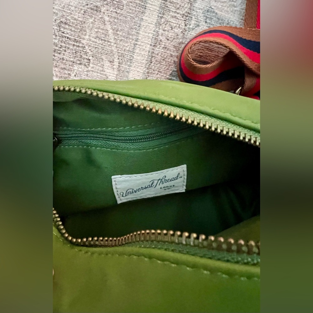 Universal Thread Olive Crossbody With Striped Str… - image 6